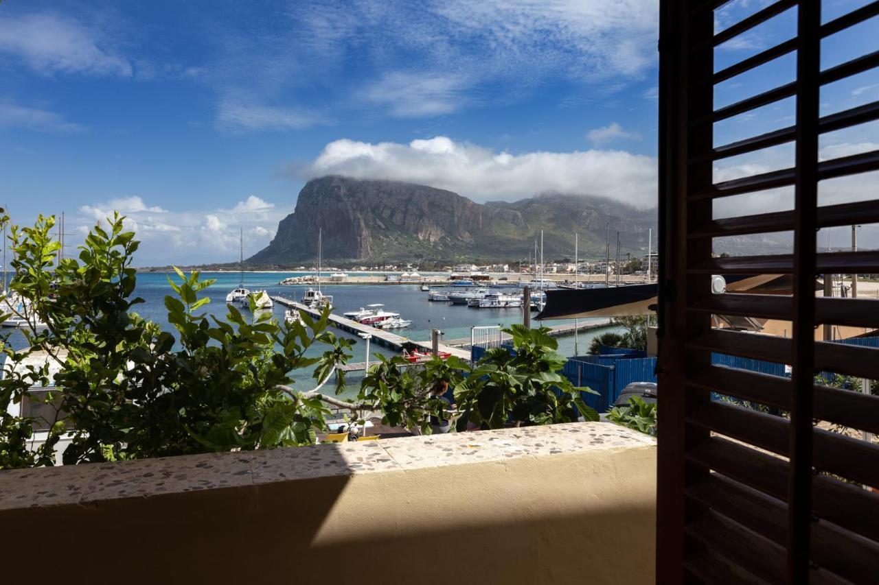 Il Vecchio E Il Mare Bed & Breakfast ซานวิโต โลคาโป ภายนอก รูปภาพ