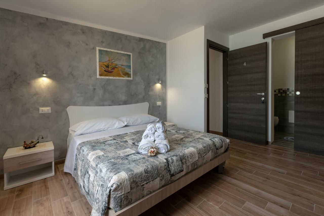 Il Vecchio E Il Mare Bed & Breakfast ซานวิโต โลคาโป ภายนอก รูปภาพ